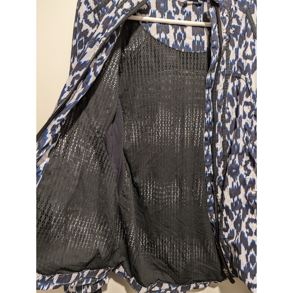 Lululemon RARE Downtime Sprinkler IKAT Hooded Vented Jacket Seawheeze Size 8 - Picture 5 of 8